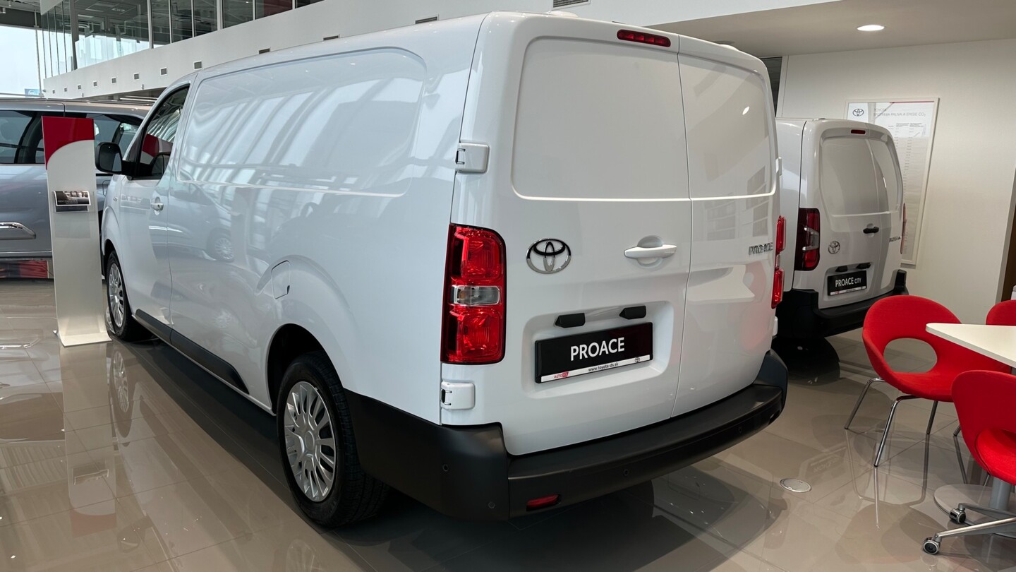 Toyota PROACE